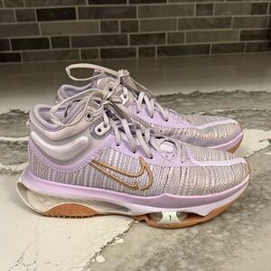 Nike Women's Lilac and Bronze Sneakers